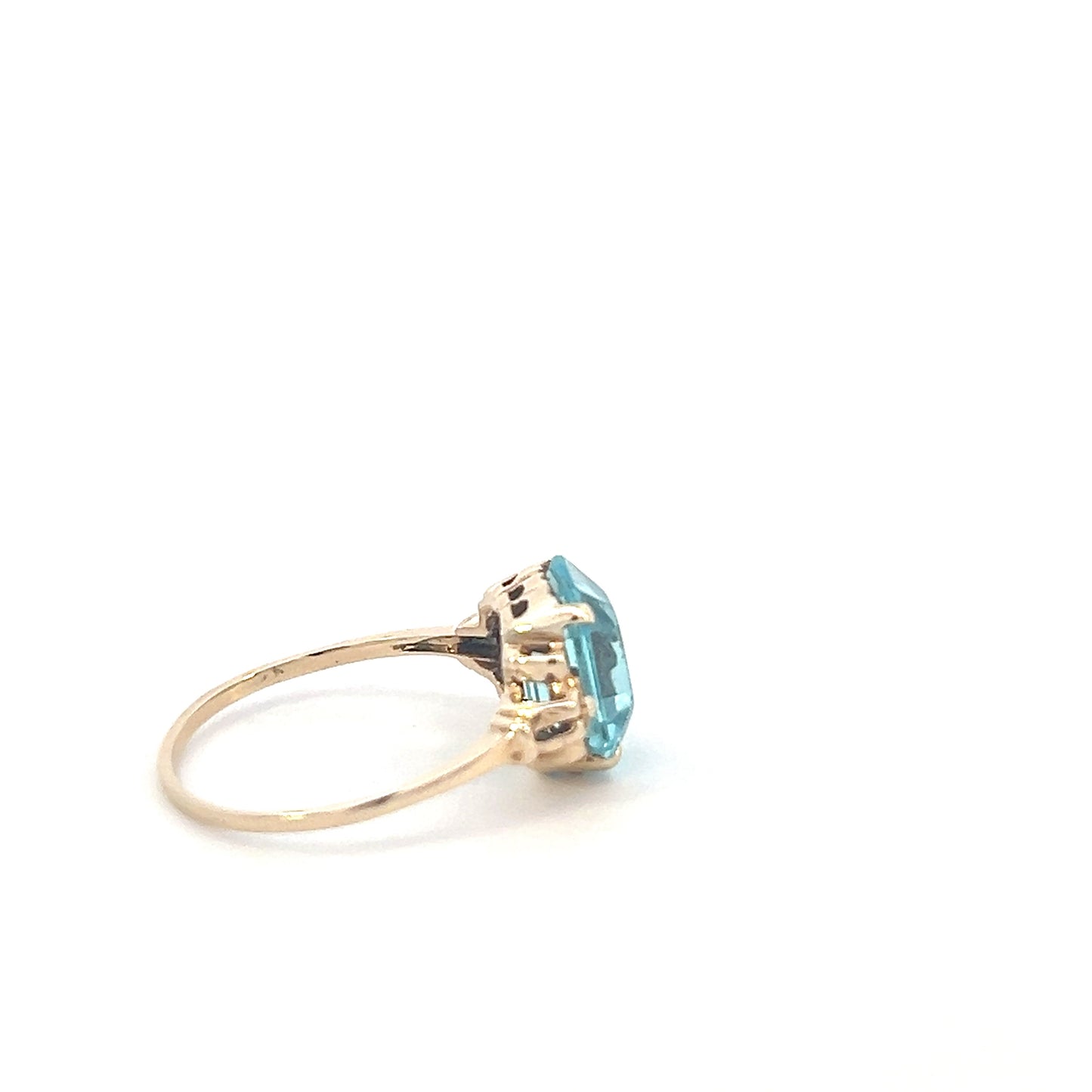 Stunning Blue Emerald Cut Ring 10k Size 7