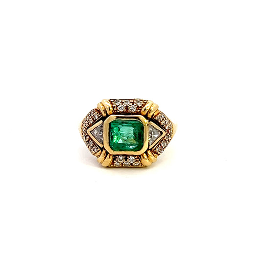 Art Deco Natural Emerald Stone with Diamonds - 18k - Size 7 - Two Trillion Cut Diamonds 0.14CTW, 36 Round Brilliant Diamonds